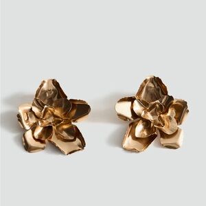 Mango Gold Blossom Earrings